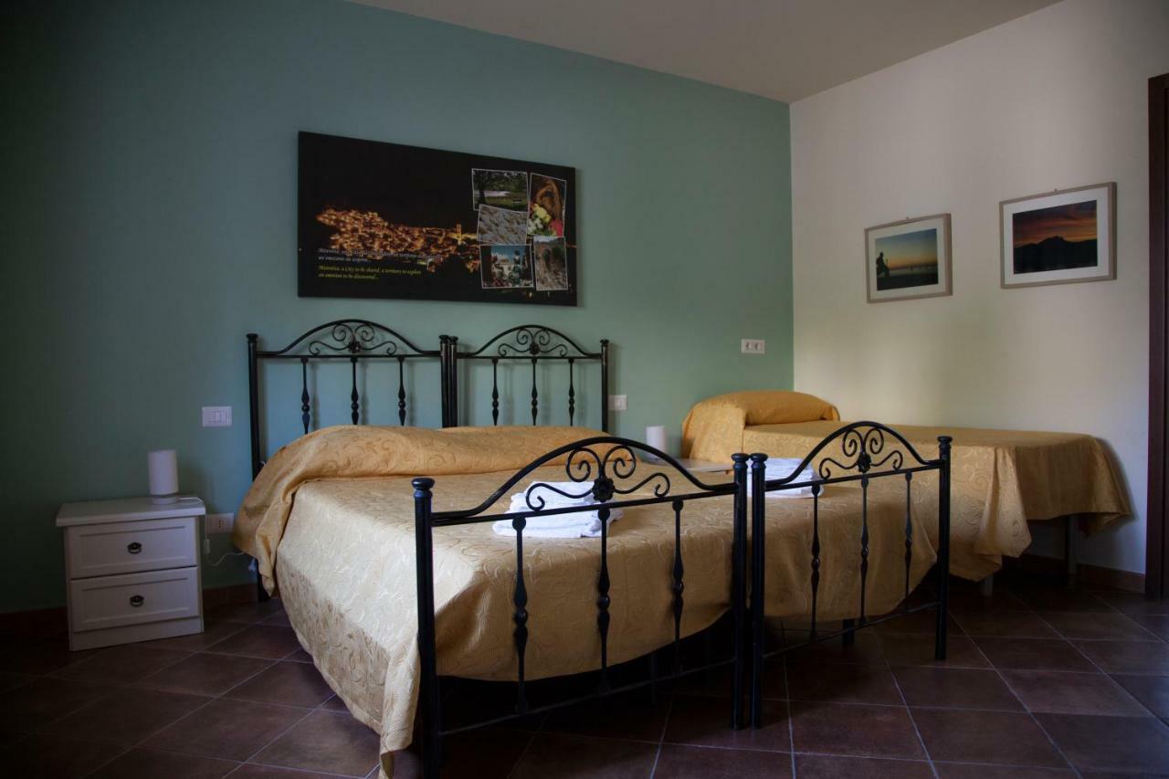 La Carretteria Guest House Mistretta Dış mekan fotoğraf